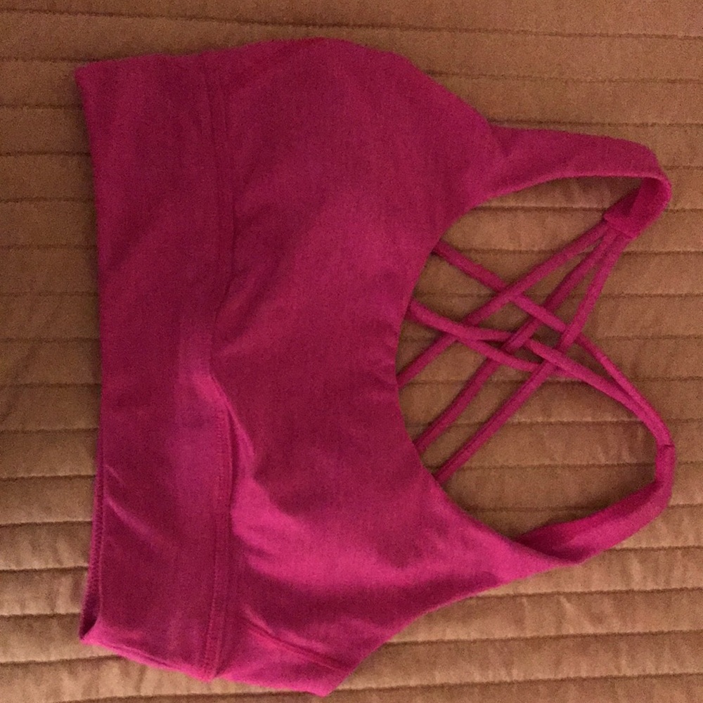 Victoria Pink Sports Bra!! **NEW**